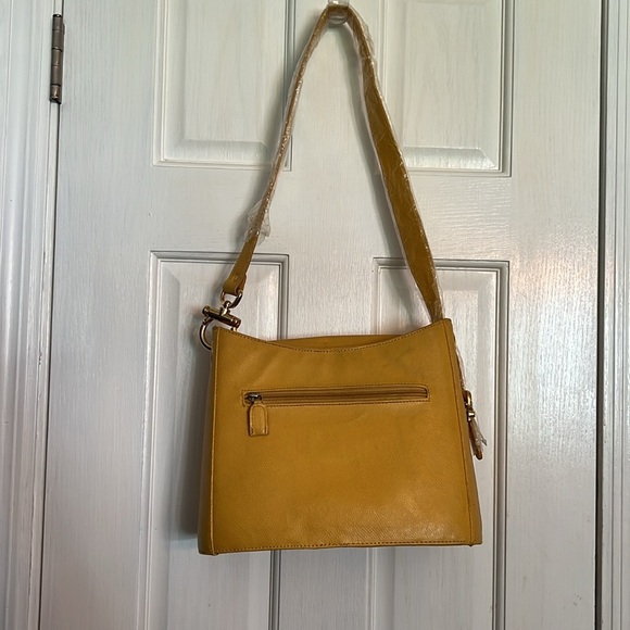 Laurence. C yellow shoulder bag NWOT - Picture 7 of 15